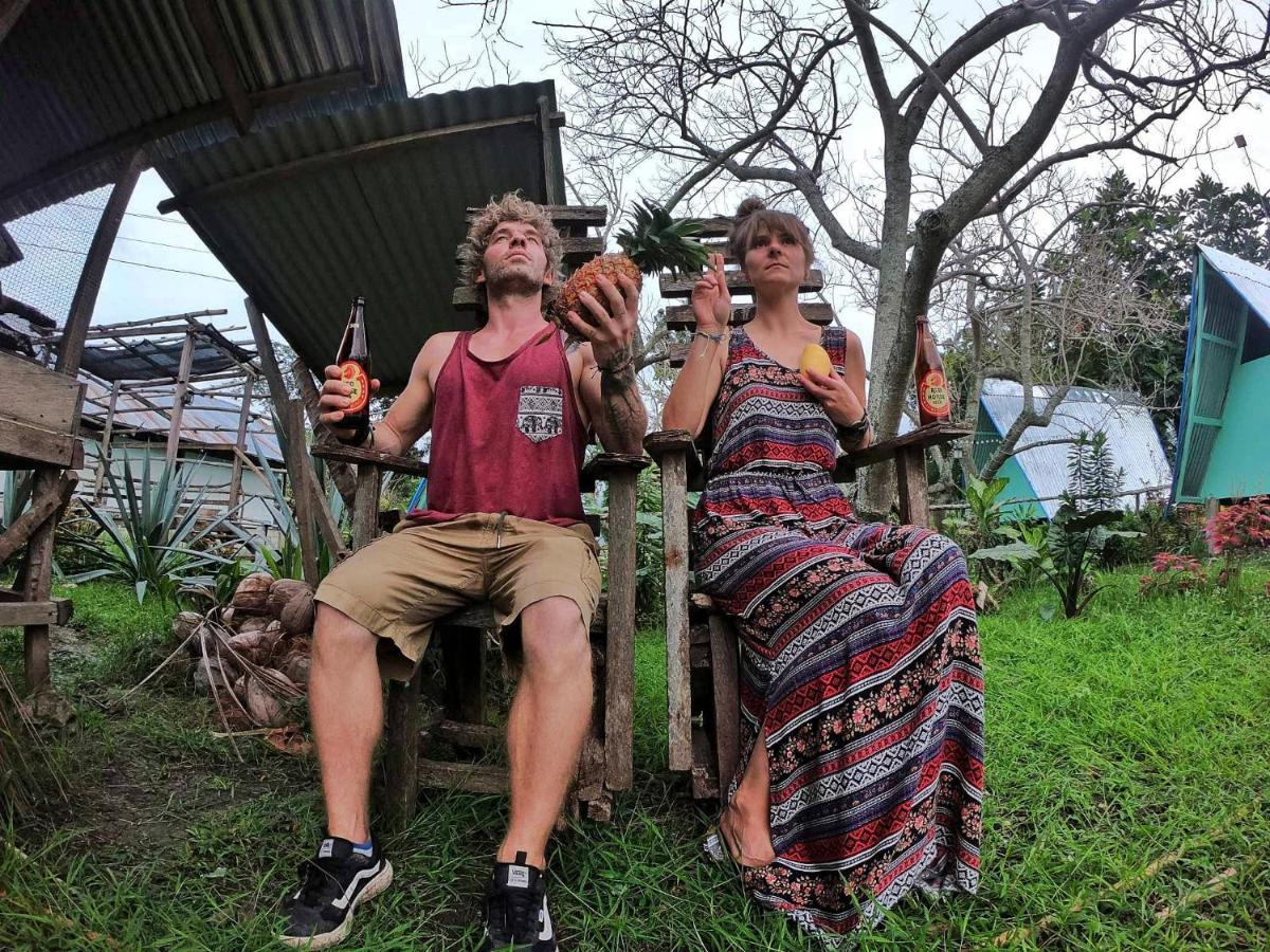 House Of Tamse Laagans ' Inn Badian Exterior foto