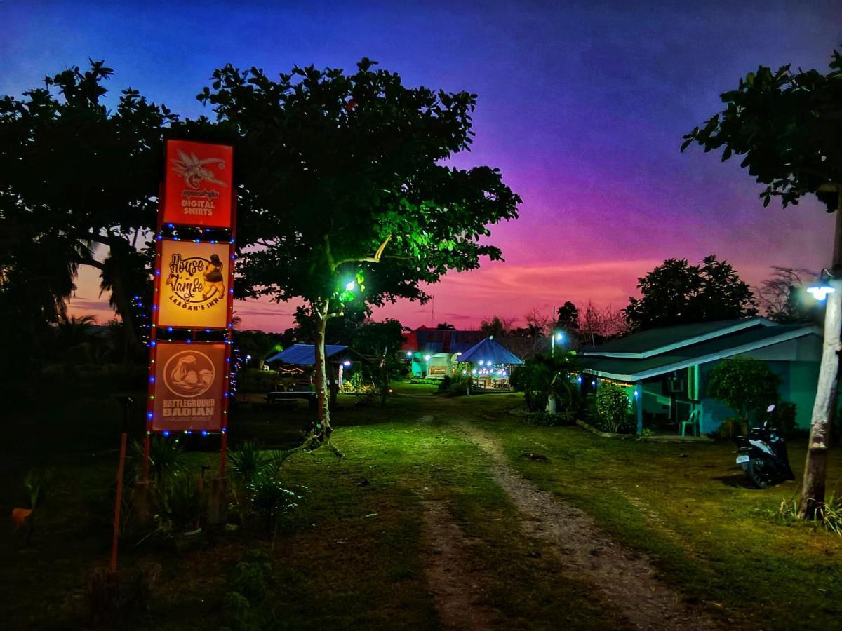 House Of Tamse Laagans ' Inn Badian Exterior foto